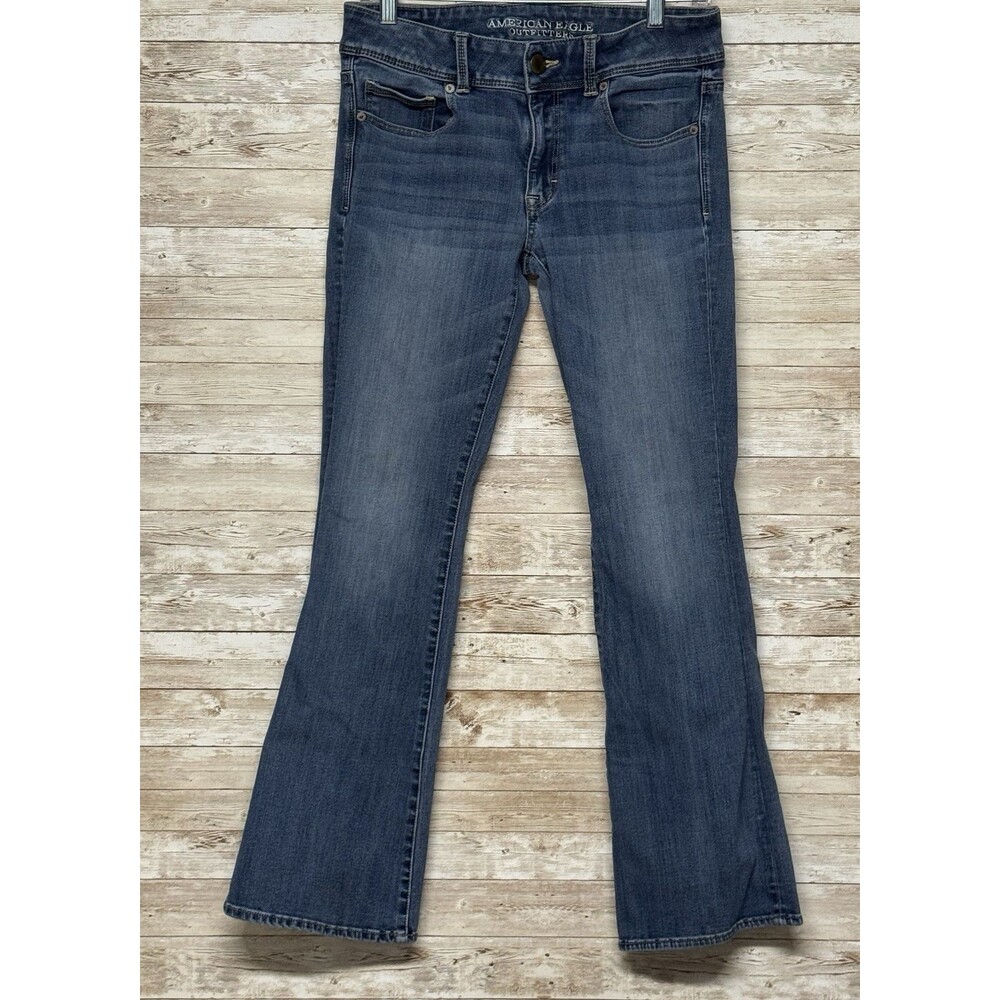 American Eagle Kick Boot Jeans Women 6 Short Blue Medium Wash Distressed Stretch